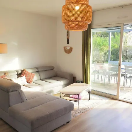 Le Fare By Interhome * Azur